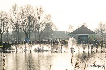 Nieuwjaarsduik Gaasperplas