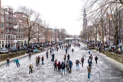 schaatsen op de prinsengracht