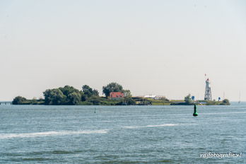 Met Salonboot Lelie<br>van Amsterdam naar Pampus